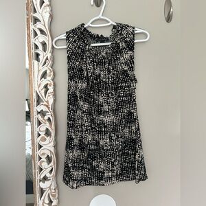 Banana Republic blouse with ruffle neck